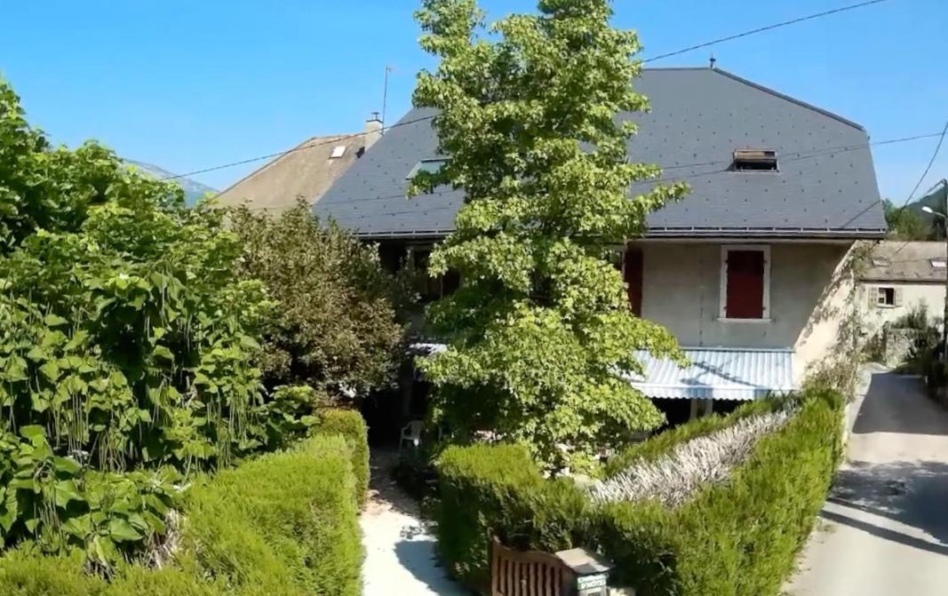Maison De Marie Doussard Exterior foto